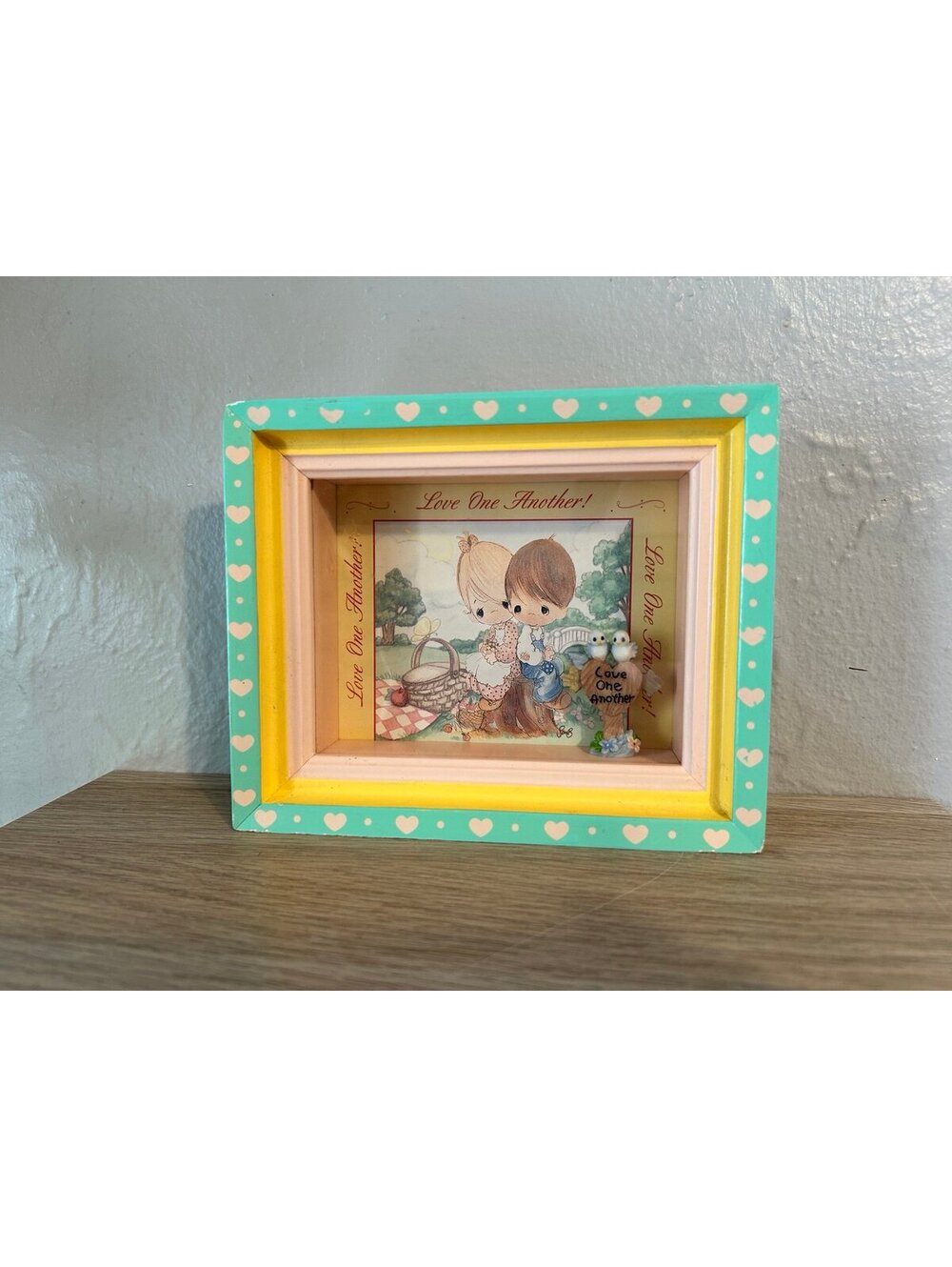 Y2K Retired Precious Moments Shadowbox 2 Kids Stump “Love One Another” #136113